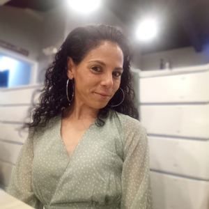 Meet your Posher, Brooke